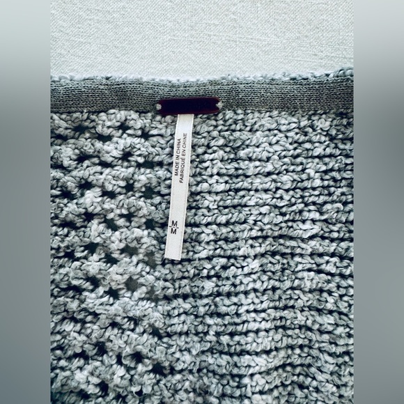 Free People Knit V-neck Sweater - Picture 6 of 7